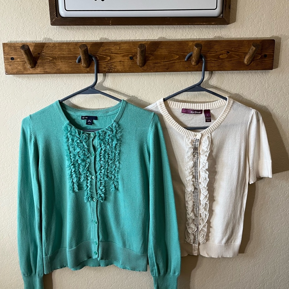 2 Pack Girl Green and Cream Cardigan Set with Ruffled Details - Picture 1 of 6